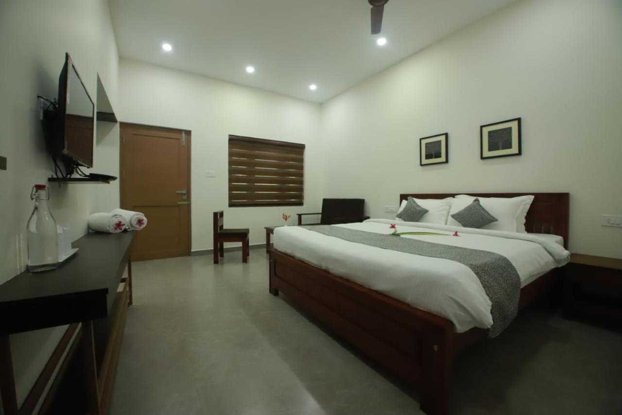Green Planet Hotel Mattanur Zewnętrze zdjęcie